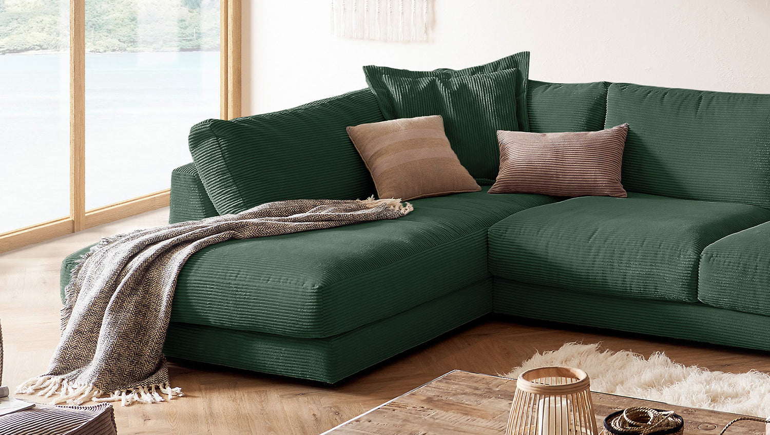 KAWOLA Sofa MADELINE Wohnlandschaft U-Form Cord smaragd