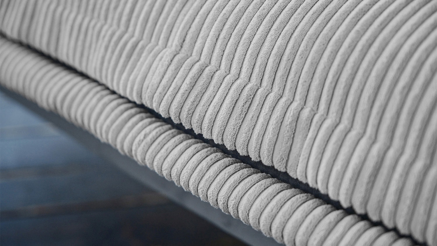 KAWOLA Sofa QUENYA Ecksofa Cord hellgrau / Velvet anthrazit