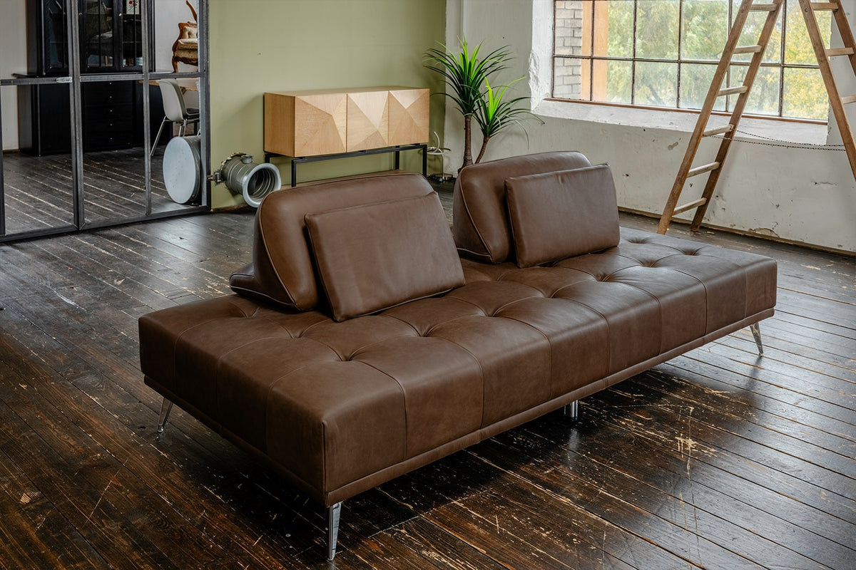 KAWOLA Sofa WIOLO Schlafsofa Daybed Leder dunkelbraun