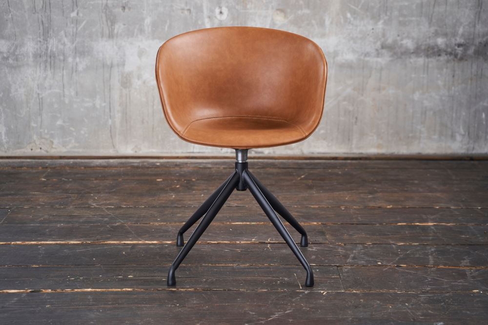B-Ware KAWOLA Stuhl DANI Esszimmerstuhl mit Drehfunktion Kunstleder cognac