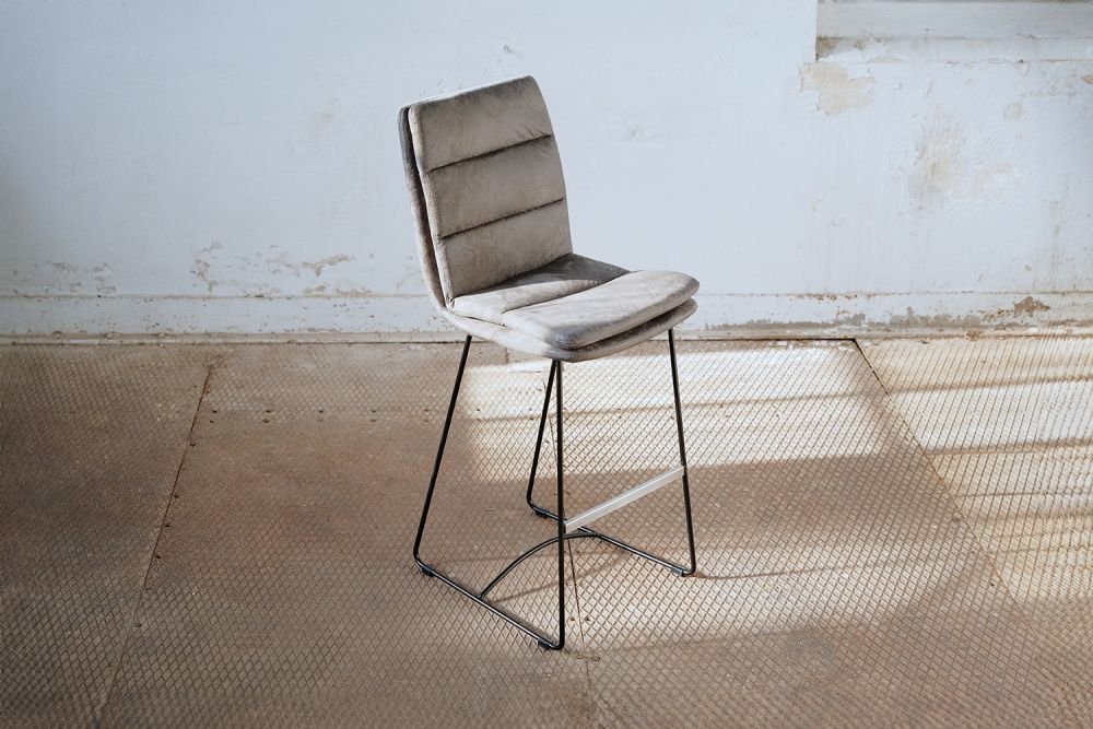 B-Ware KAWOLA Thekenhocker VINCE Thekenstuhl Microfaser grau